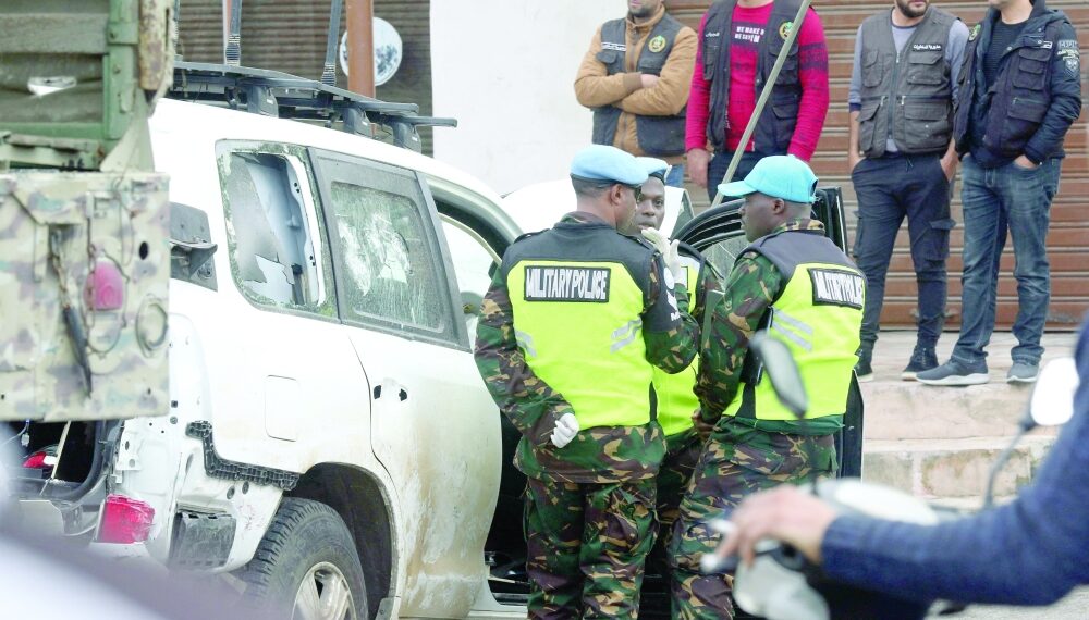 مقتل جندي واصابة 3 آخرين من اليونيفيل في "حادثة" بجنوب لبنان 1 مقتل جندي واصابة 3 آخرين من اليونيفيل في “حادثة” بجنوب لبنان