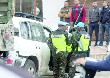 مقتل جندي واصابة 3 آخرين من اليونيفيل في “حادثة” بجنوب لبنان