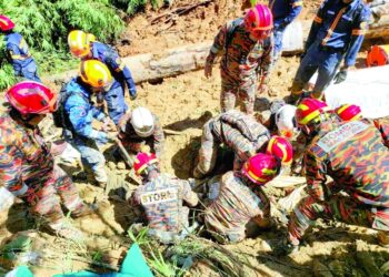 19 قتيلاً و14 مفقوداً في انهيار أرضي بماليزيا