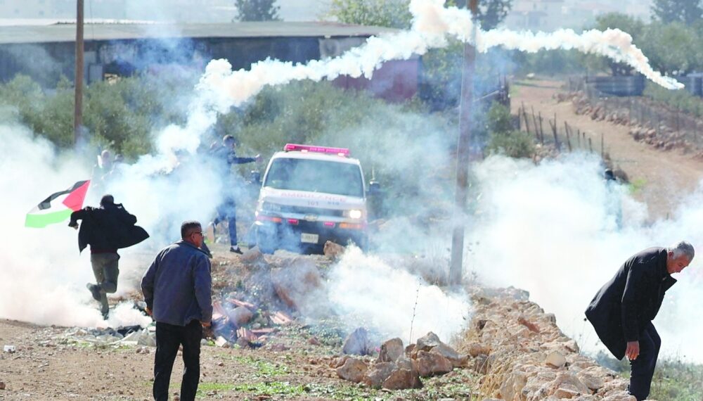 الأمم المتحدة تقر بالأغلبية حق الشعب الفلسطيني في تقرير مصيره 1 الأمم المتحدة تقر بالأغلبية حق الشعب الفلسطيني في تقرير مصيره