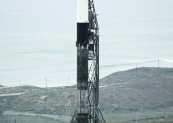 ناسا تطلق أول قمر صناعي لمسح المياه في العالم