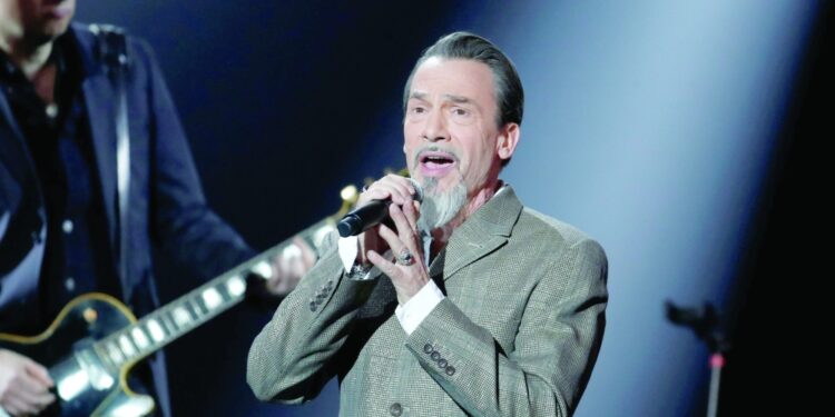 فلوران بانيي يعاود حفلاته بعد علاجه من السرطان 1 فلوران بانيي يعاود حفلاته بعد علاجه من السرطان