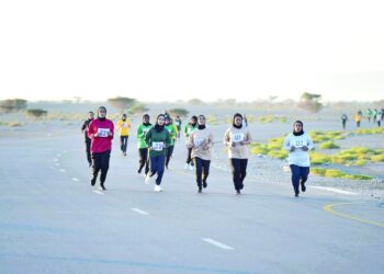 العدوي والعامري والصوافية يحصدون المراكز الأولى بماراثون الشرطة