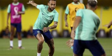 نيمار أساسياً في مواجهة البرازيل وكوريا الجنوبية