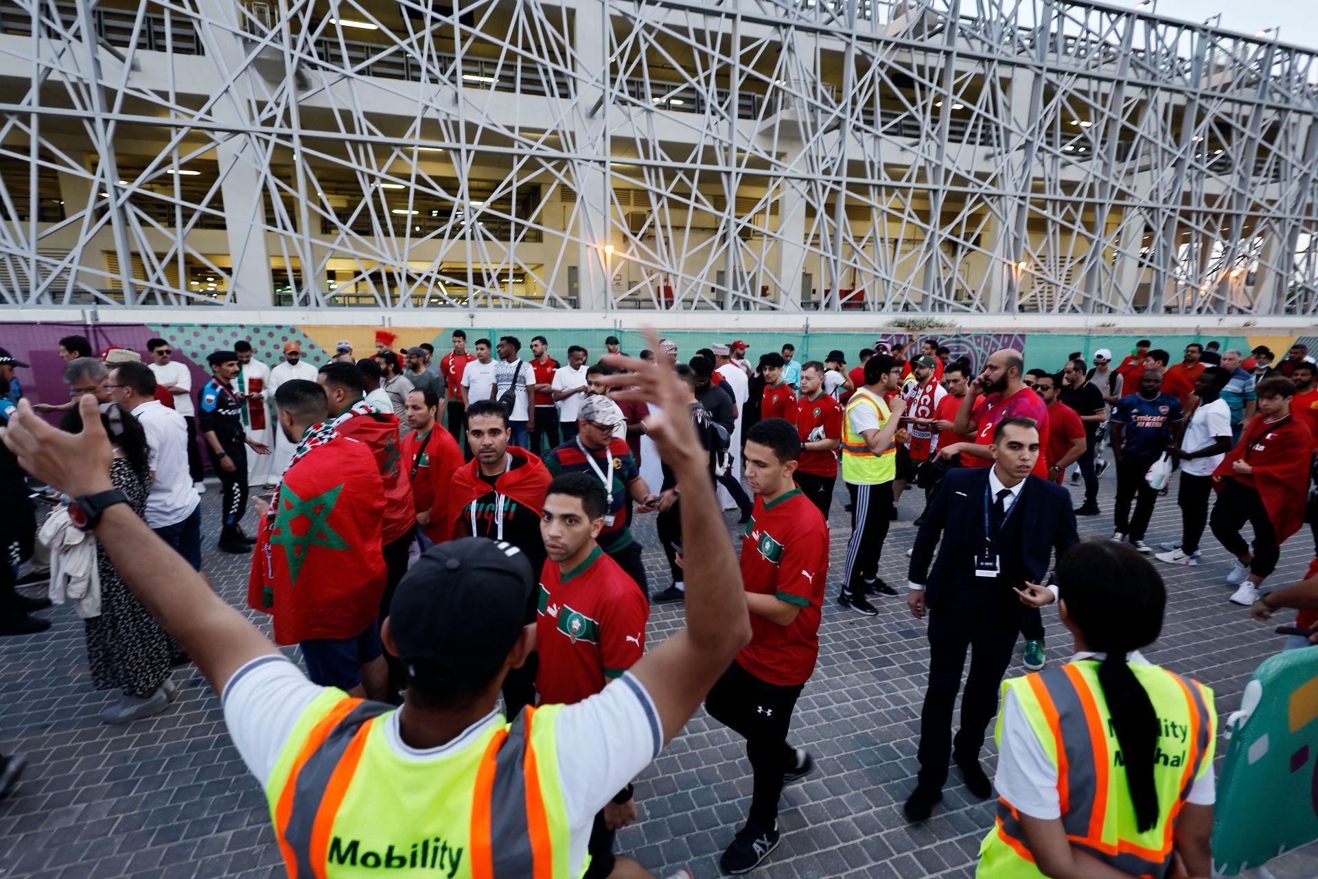 منتخب المغرب يسطر تأهلاً للتاريخ على حساب إسبانيا - ملخص مباراة المغرب وإسبانيا وركلات الترجيح 6 4538680 2022 12 06T140024Z 1529796472 UP1EIC612WL18 RTRMADP 3 SOCCER WORLDCUP MAR ESP REPORT