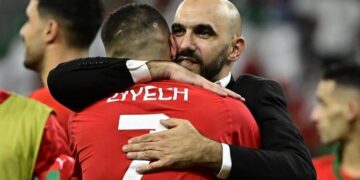 الركراكي “قدمنا أداءً بطولياً وصنعنا التاريخ”