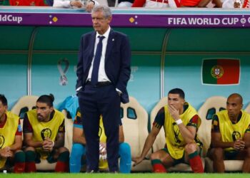 تقارير تؤكد أن رونالدو أراد المغادرة وسانتوس يشير لعلاقته الجيدة مع الدون