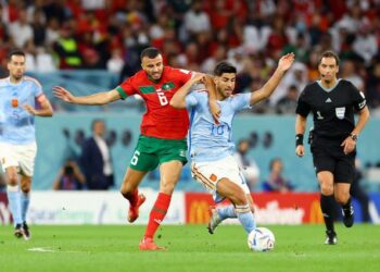 شكوك بشأن مشاركة أكرد وسايس ومزراوي ضد البرتغال