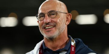 لويس دي لا فوينتي يخلف لويس إنريكي في تدريب المنتخب الإسباني
