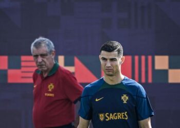 سانتوش يطالب بـ”ترك رونالدو في حاله”