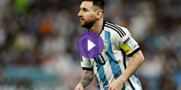 ميسي يحطّم أرقاماً قياسية دولية أمام هولندا