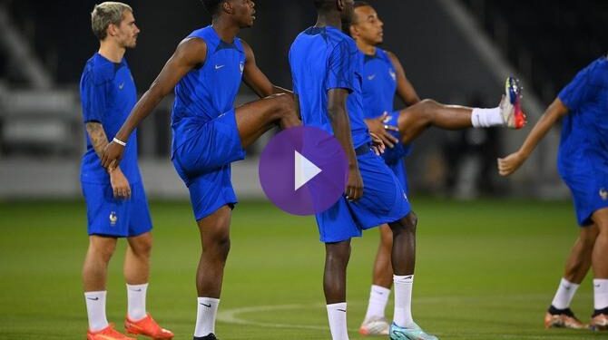 الديوك يضعون لمساتهم الأخيرة قبل مواجهة إنكلترا