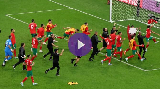 شاهد فرحة لاعبي المنتخب المغربي بالتأهل إلى نصف نهائي كأس العالم FIFA قطر 2022™