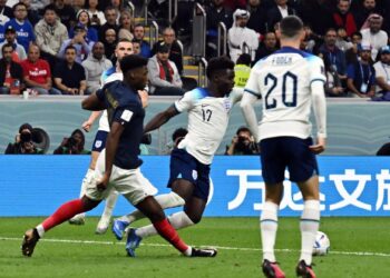 المنتخب الفرنسي يتجاوز منتخب إنكلترا في مباراة شيقة ويضرب موعداً مع المنتخب المغربي في نصف نهائي كأس العالم FIFA قطر 2022™