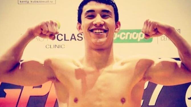 مقاتل لم يتعرض إلى هزيمة... أكبر عبدولاييف يوقع مع بطولة "ون" 1 مقاتل لم يتعرض إلى هزيمة… أكبر عبدولاييف يوقع مع بطولة “ون”