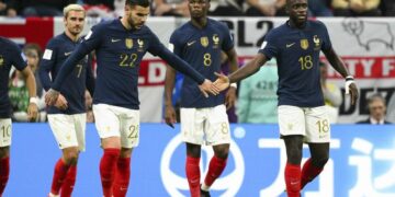 غياب تشواميني وأوباميكانو عن الحصة التدريبية لمنتخب فرنسا