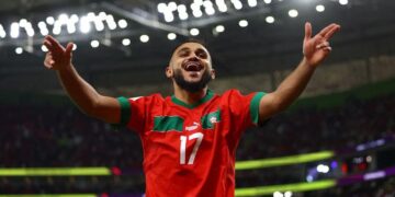 نادي أنجيه الفرنسي يؤكد إمكانية رحيل أوناحي وبوفال