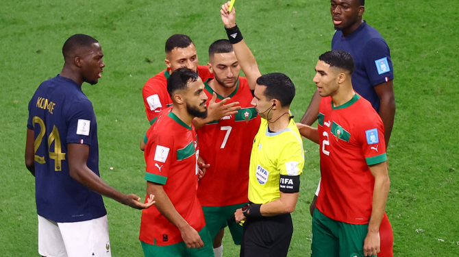 المغرب يتقدم باحتجاج رسمي على “ظلم تحكيمي” في نصف النهائي ضد فرنسا