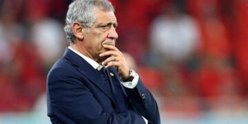 الاتحاد البرتغالي ينهي تعاقده مع المدرب فيرناندو سانتوش