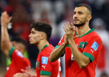 رومان سايس: “نسعى للظفر بالمركز الثالث”