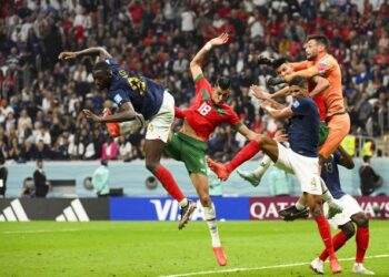 كأس العالم FIFA قطر 2022™: مرض ثلاثة لاعبين فرنسيين قبل يومين من النهائي