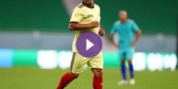 روبيرتو كارلوس: “فرنسا والأرجنتين استحقا التأهل إلى النهائي”