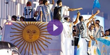 مسيرة احتفالية مميزة للمنتخب الأرجنتيني عقب التتويج التاريخي