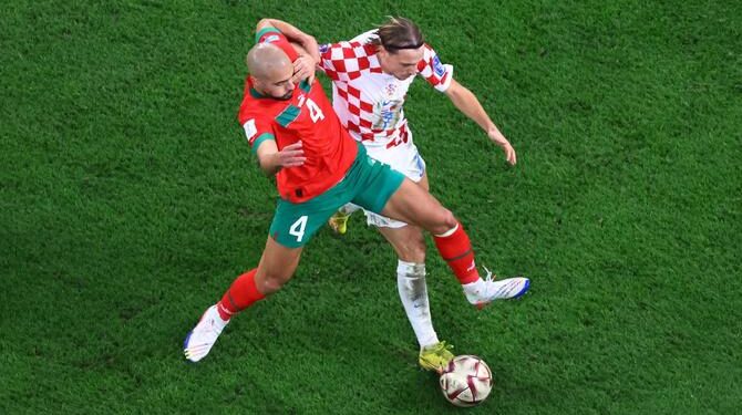 من أمرابط ركض بقلبه إلى كنو وأوناحي.. نجوم عرب تركوا بصمتهم 1 من أمرابط ركض بقلبه إلى كنو وأوناحي.. نجوم عرب تركوا بصمتهم