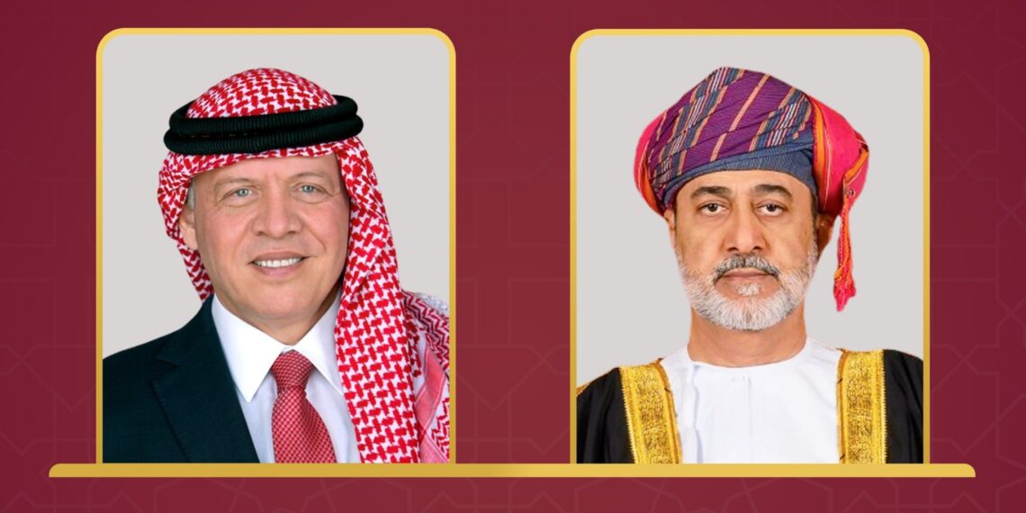 جلالة السلطان المعظم يجري اتصالا هاتفيا بأخيه ملك الأردن
