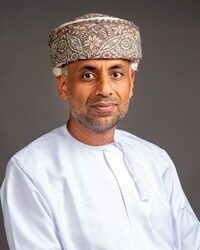 باحثون من جامعة السلطان قابوس يتصدرون قائمة أفضل الأوراق العلمية بملتقى “IEEE”