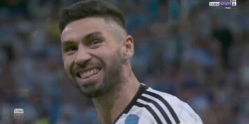 👈شاهد ركلات الترجيح بين هولندا والأرجنتين