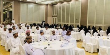وزارة العمل تنفذ برنامج ” تمكين ساهم ” للدفعة الثالثة بمحافظة ظفار