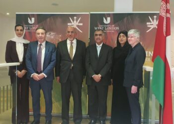 السفارة العُمانية بلندن تستعرض أهم الفرص الاستثمارية في سلطنة عُمان
