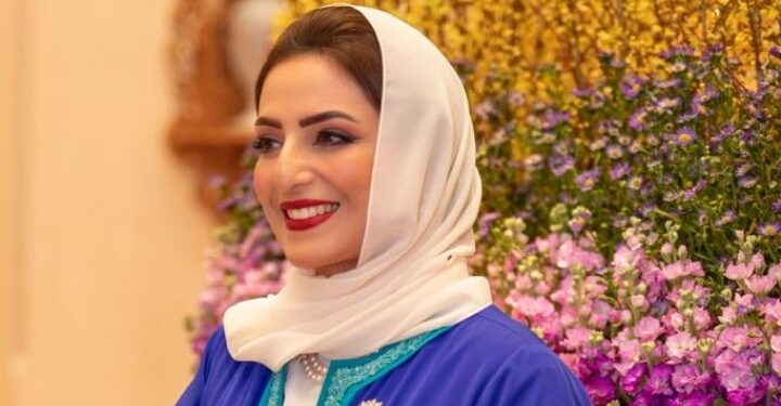 السيدة الجليلة تستقبل عددًا من صاحبات السمو والمعالي والمكرمات والسعادة والمواطنات