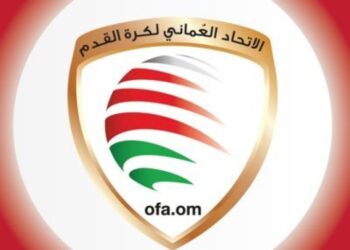 الاتحاد العماني يقرر عودة الجمهور الموجود في مطار البصرة إلى سلطنة عمان