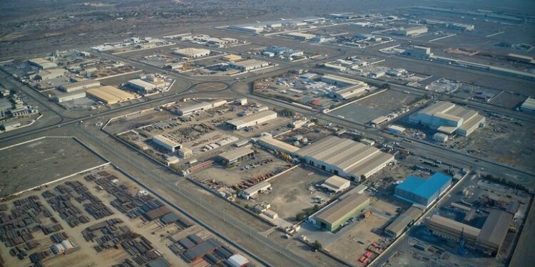 الأحد القادم.. مدائن تحتفل بمرور “30” عامًا على إنشاء مدينة صحار الصناعية