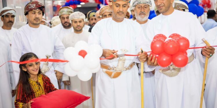 مركز الشرقية للتسوق يفتتح رابع فروعه في جعلان بني بوعلي
