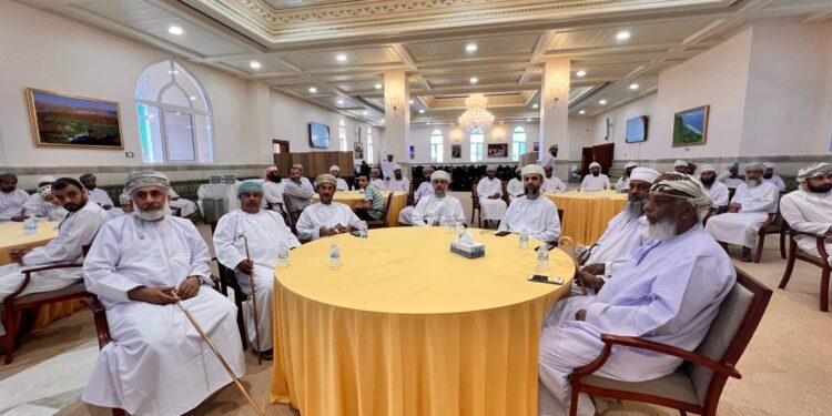 حفل تخريج معلمي الجمعية العمانية للعناية بالقرآن الكريم ومعلماتها لمنهجيها: (المرتل المُجيد، والمرتل الصغير) 1 حفل تخريج معلمي الجمعية العمانية للعناية بالقرآن الكريم ومعلماتها لمنهجيها: (المرتل المُجيد، والمرتل الصغير)