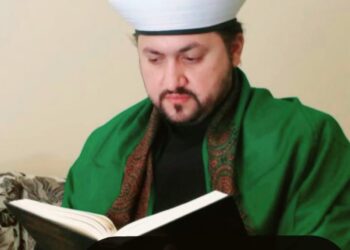 DE698F25 5935 4135 8174 E8C64AE6321B