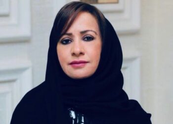 بأكثر من 320 ألف ريال.. الشيخة أمينة بهوان تتبرع بأجهزة حديثة لمستشفى جامعة السلطان قابوس