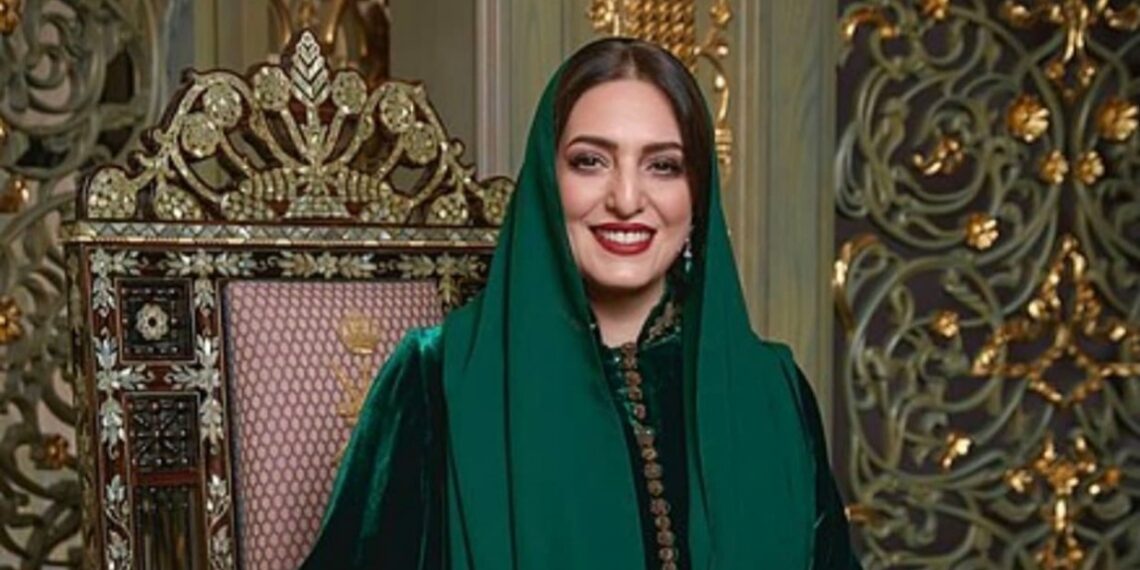 السيدة الجليلة تهنئ المعلمين والمعلمات