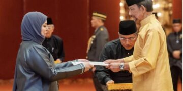 سفيرة سلطنة عُمان لدى برونـاي دار السلام تقدم أوراق اعتمادها