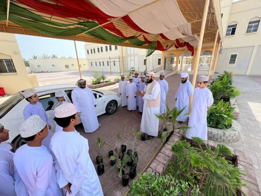 <br>مركز البيئة بولاية السويق يطلق فعاليات تعريفية للإحتفال بساعة الارض ٢٠٢٣م 5 4E5C9D60 57C2 4691 B10F 93668A6C917D