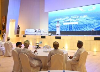 هيئة الطيران المدني تستعرض خططها الاستراتيجية والإنجازات المحققة خلال العام الماضي