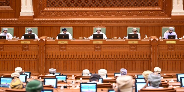 <br>الشورى يحيل مشروع قانون الحماية الاجتماعية إلى مجلس الدولة<br> 1 الشورى يحيل مشروع قانون الحماية الاجتماعية إلى مجلس الدولة