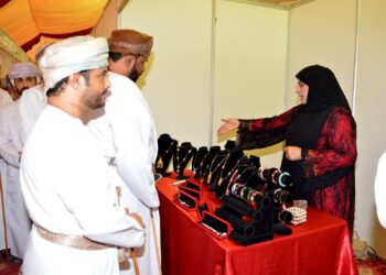 افتتاح معرض المؤسسات الصغيرة والمتوسطة بولاية سناو