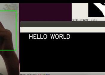 مشروعٌ بحثيٌّ عُمانيٌّ يتمكّن من تطوير نظام يترجم لغة الإشارة إلى نصٍّ مكتوب ثم إلى صوت