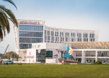 الأكاديمية السُّلطانية للإدارة.. منارةٌ رائدةٌ لتطوير القيادات والكفاءات الوطنية الواعدة