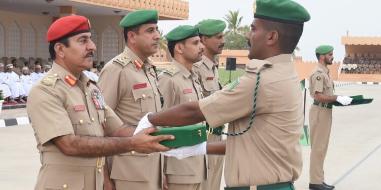 تخريج دفعة من الجنود المستجدين بالجيش السُّلطاني العُماني