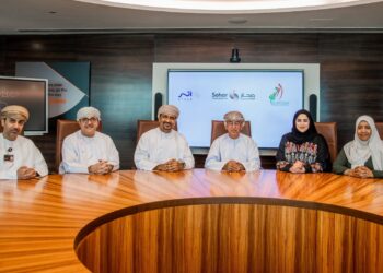 صحار الدولي يواصل التزامه بدعم قطاع الرعاية الصحية في السلطنة